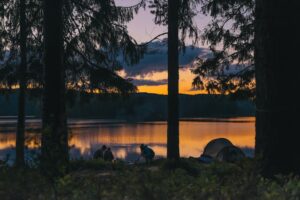 camping en bord de rivière
